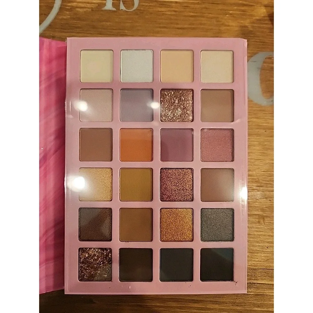 NEW Color Spell Eyeshadow NUDE Palette‎ & SHINE ON Lip Gross Set